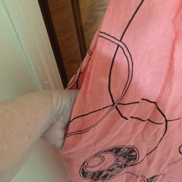 Dress - Picture 6 of 8